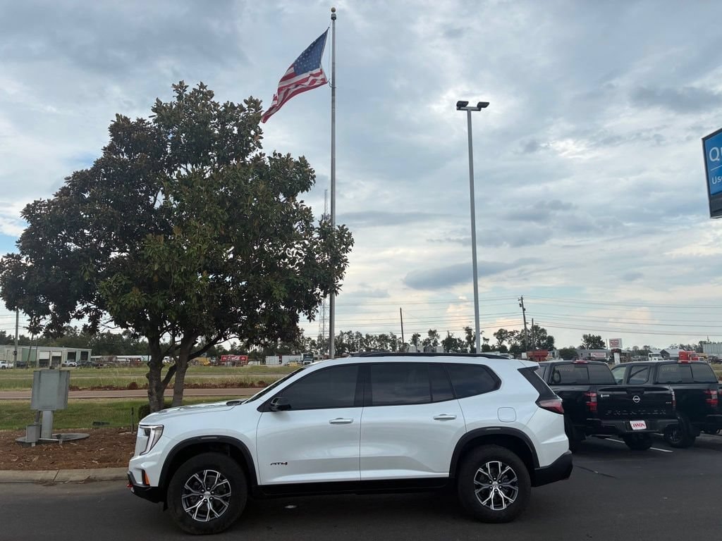 Used 2025 GMC Acadia AT4 SUV