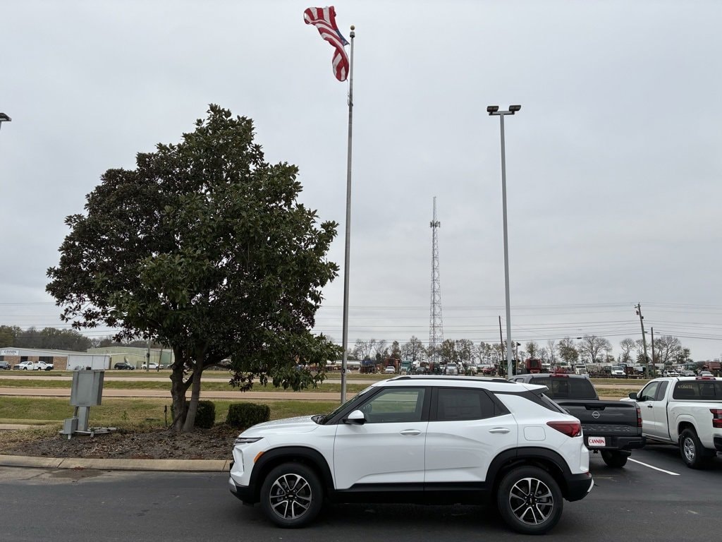 2026 Chevrolet Trailblazer LT's photo