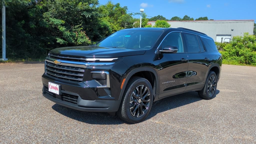 New 2026 Chevrolet Traverse LT SUV