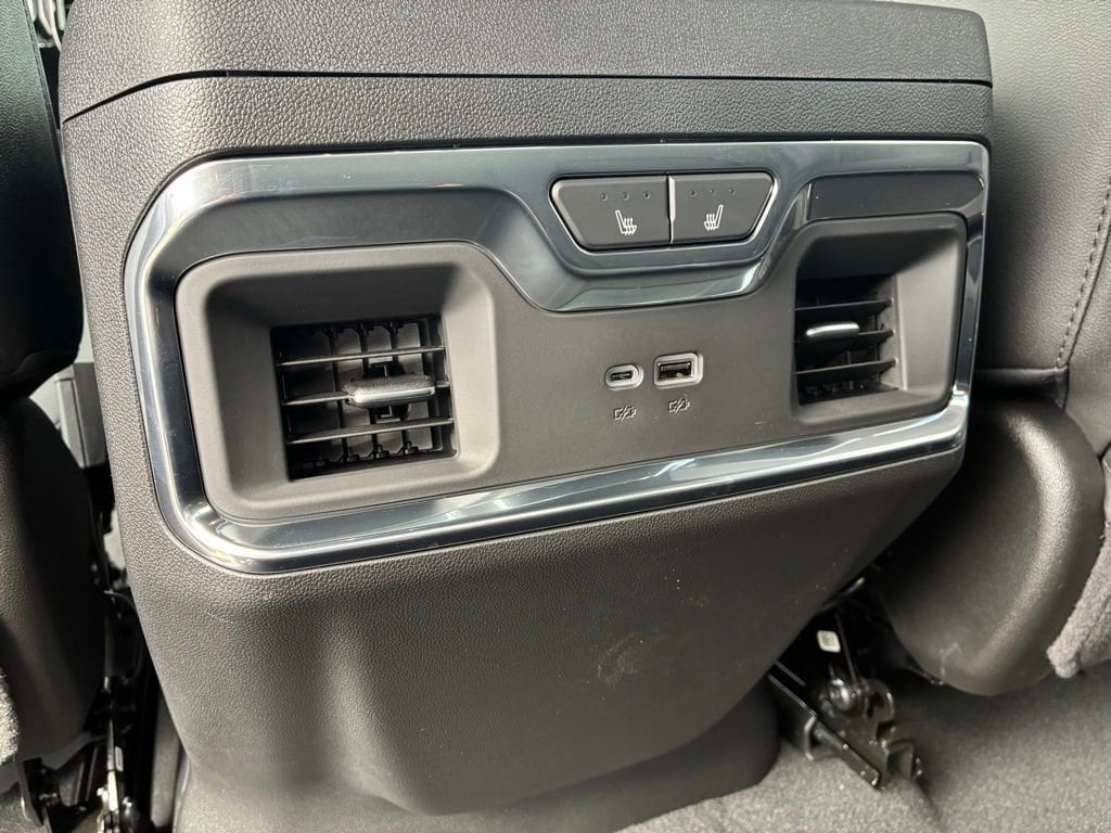 2026 Chevrolet Silverado 1500 High Country - Photo 20