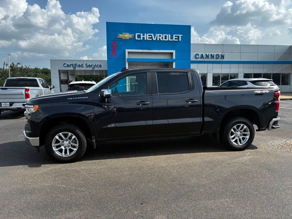 Used 2024 Chevrolet Silverado 1500 LT Truck