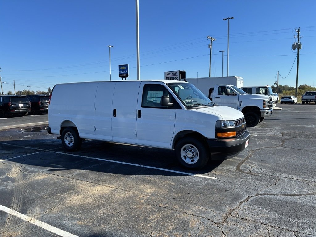 New 2025 Chevrolet Express Cargo 3500 WT Van