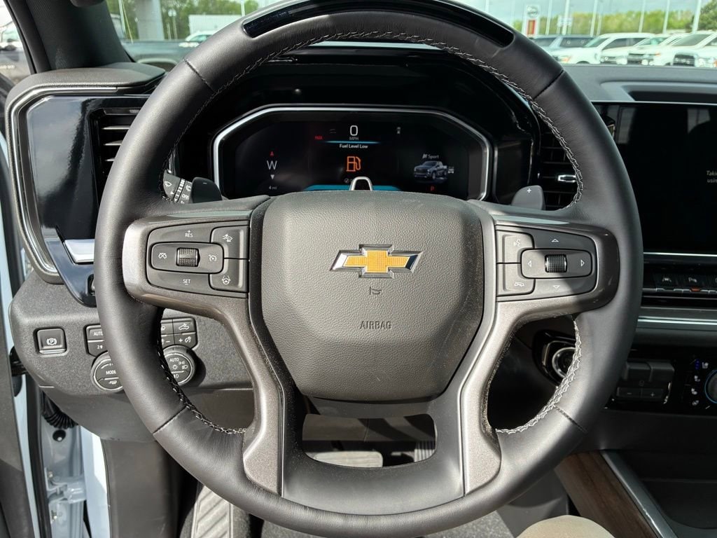 2026 Chevrolet Silverado 1500 High Country - Photo 15