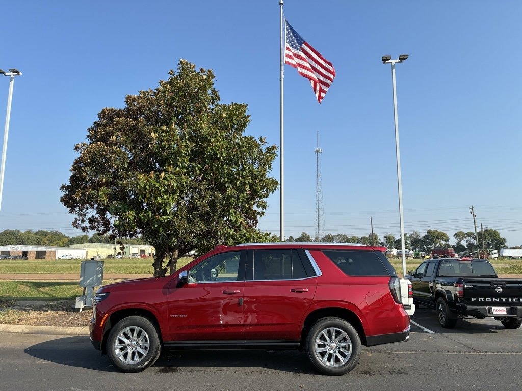 2026 Chevrolet Tahoe Premier's photo