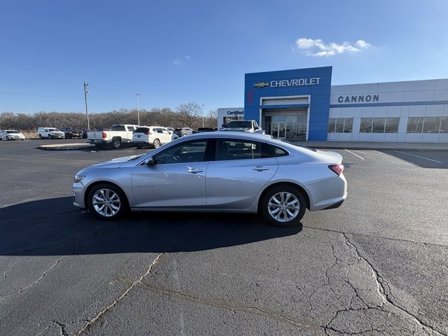 Used 2022 Chevrolet Malibu 1LT with VIN 1G1ZD5ST4NF142798 for sale in Greenwood, MS