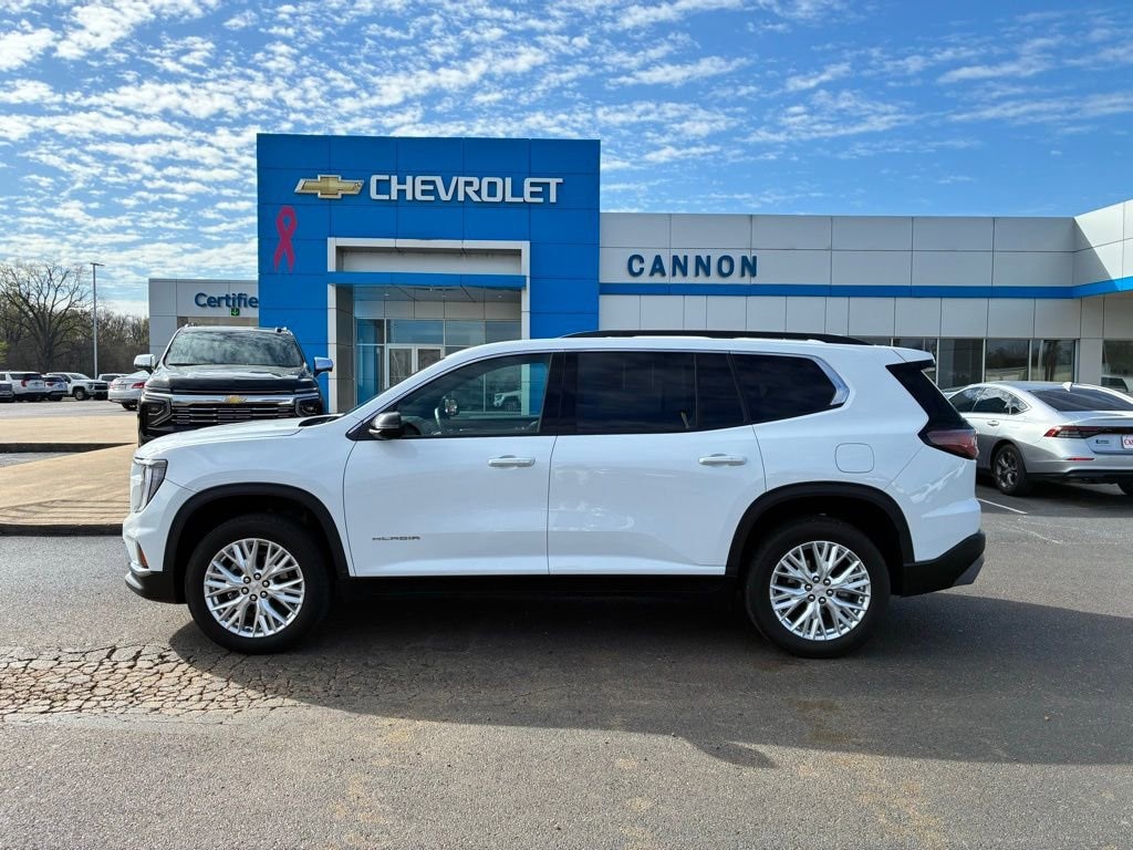 Used 2024 GMC Acadia Elevation SUV