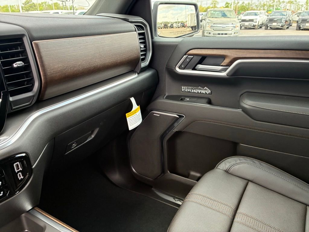 2026 Chevrolet Silverado 1500 High Country - Photo 17