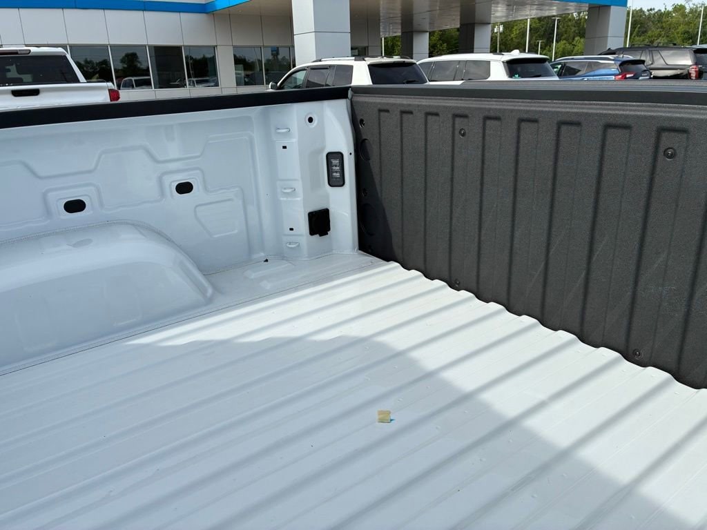 2026 Chevrolet Silverado 1500 LT - Photo 7