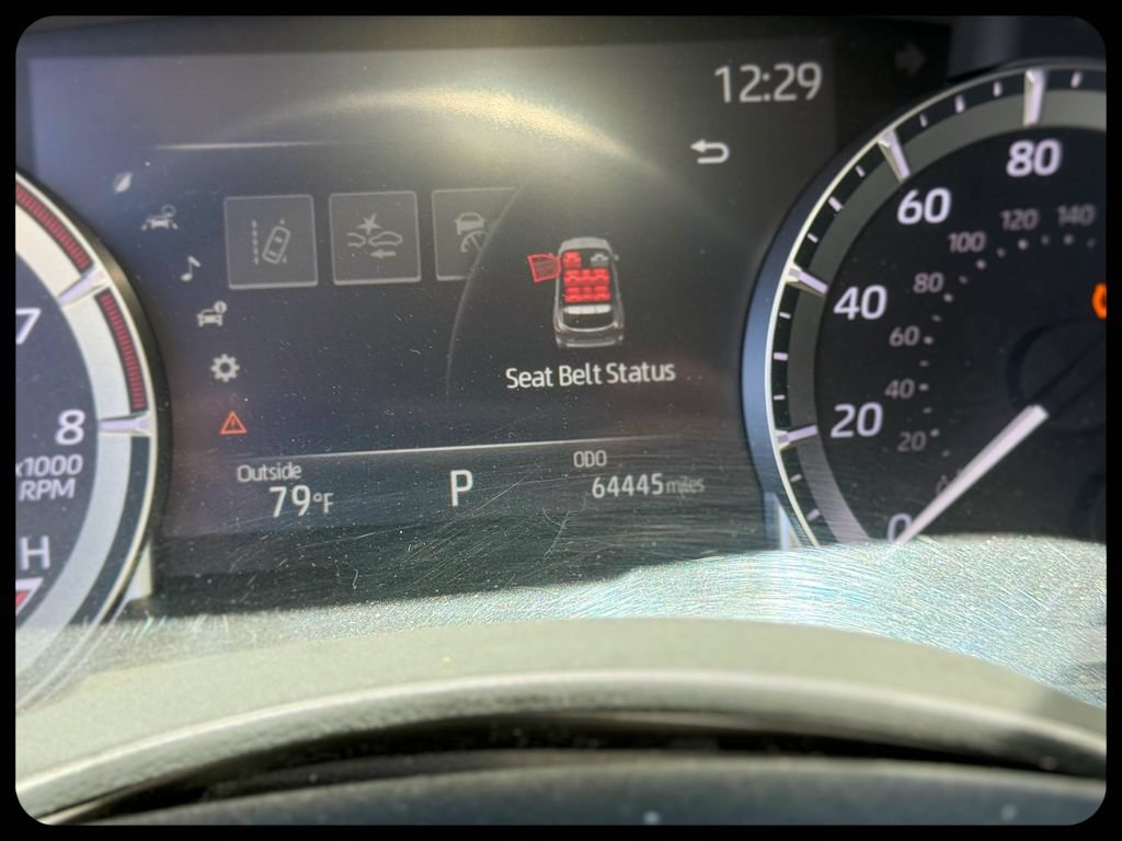 2023 Toyota Highlander L - Photo 27