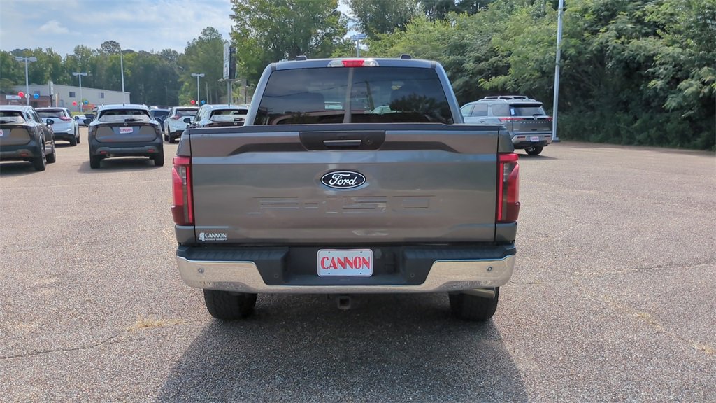 2024 Ford F-150 XLT photo 4