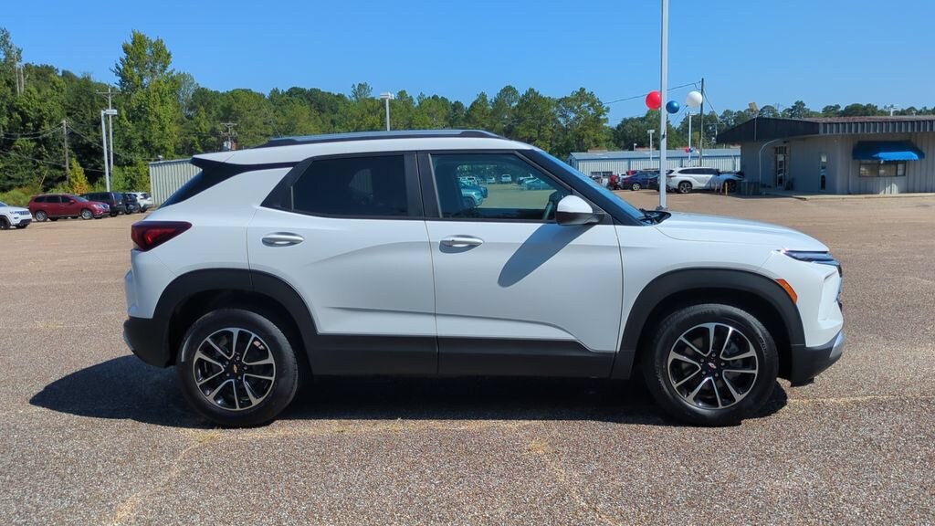 New 2026 Chevrolet Trailblazer LT SUV