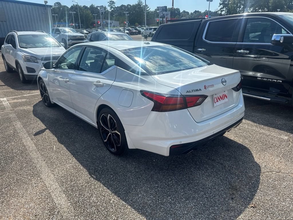 Used 2024 Nissan Altima 2.5 SR Sedan