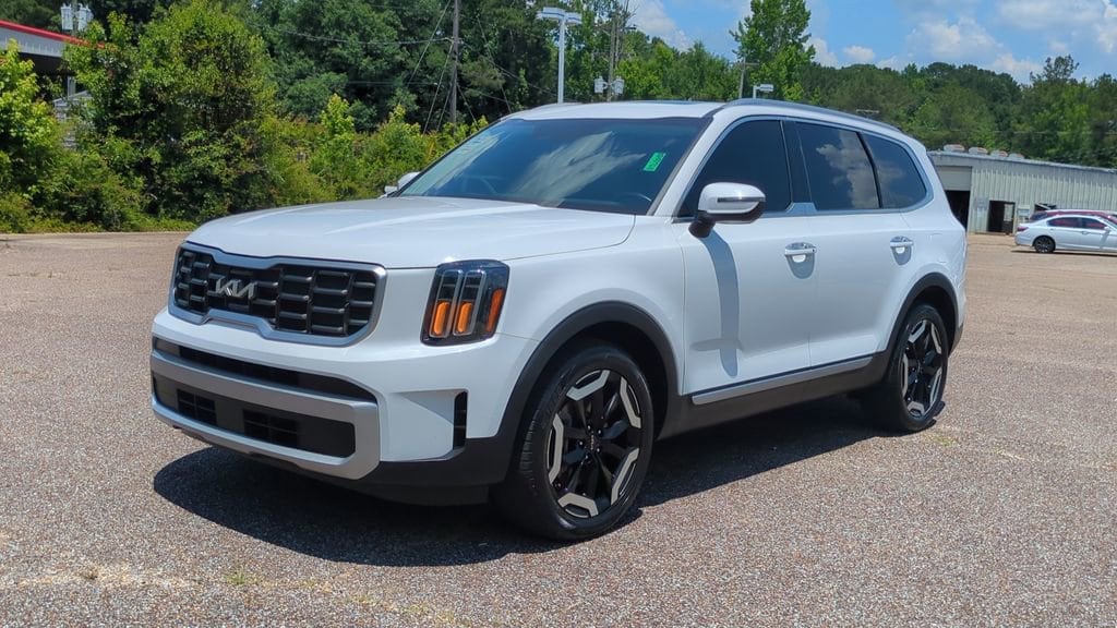 2024 Kia Telluride S FWD's photo