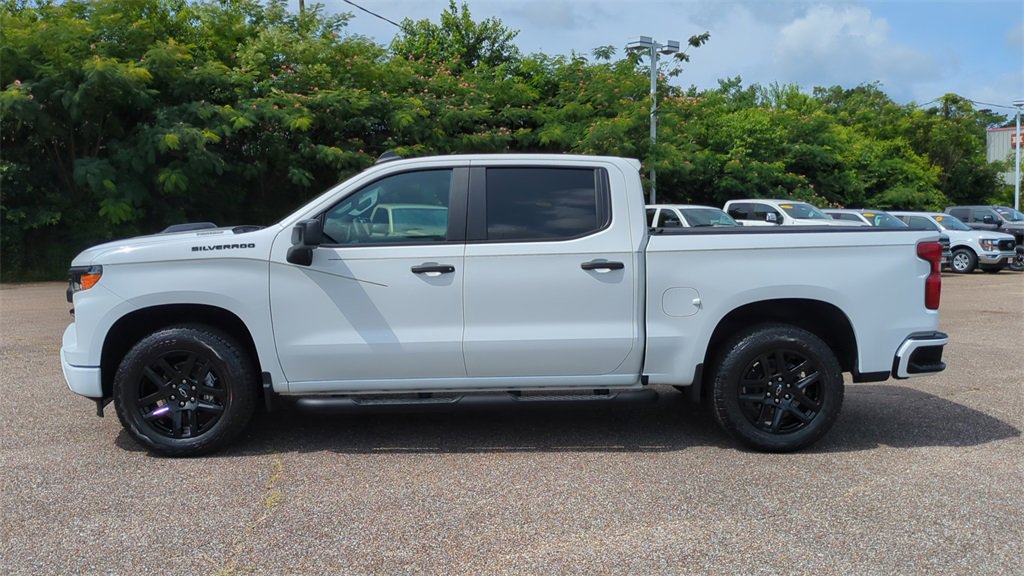 Used 2024 Chevrolet Silverado 1500 Custom with VIN 3GCPABEK3RG349325 for sale in Laurel, MS