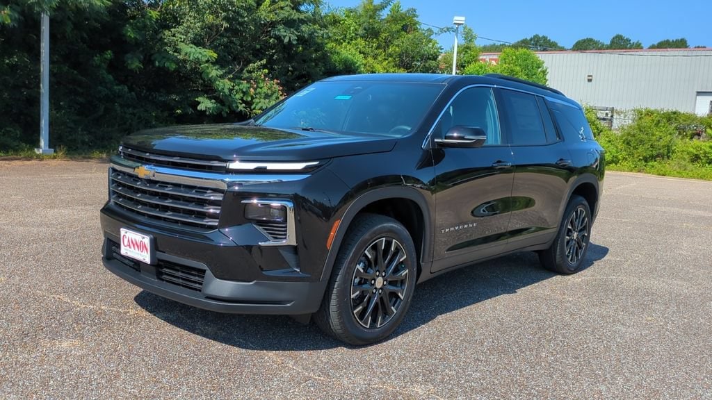 New 2026 Chevrolet Traverse LT SUV