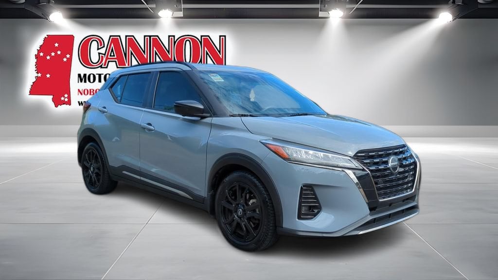 Used 2021 Nissan Kicks SR SUV