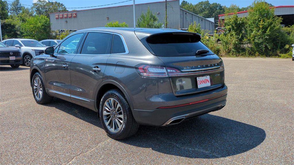 2020 Lincoln Nautilus Reserve photo 2