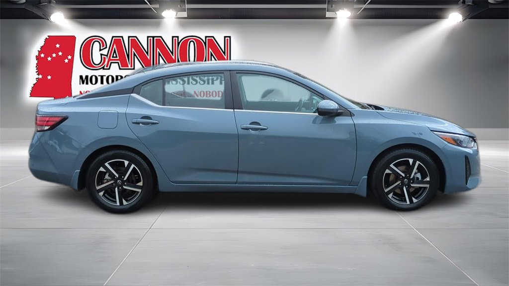 2024 Nissan Sentra SV photo 4