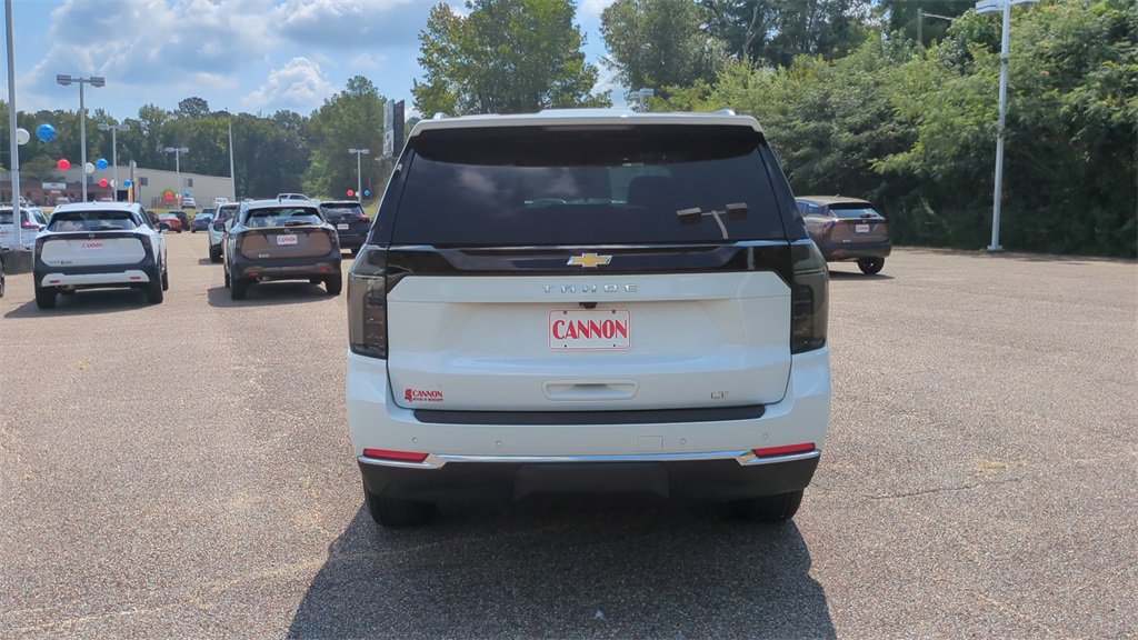 2025 Chevrolet Tahoe LT photo 4
