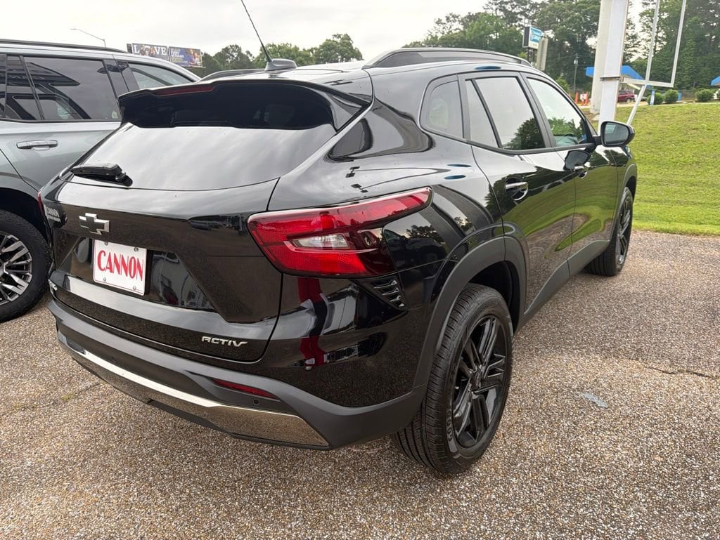 New 2026 Chevrolet Trax Activ SUV