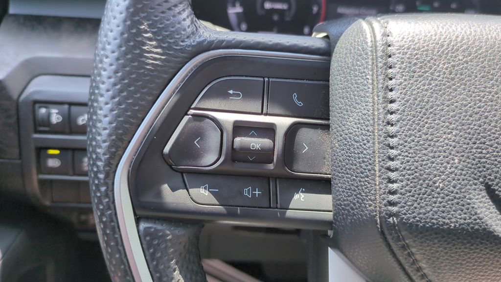 2024 Toyota Tacoma Limited - Photo 27