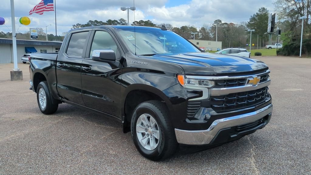 Used 2025 Chevrolet Silverado 1500 LT Truck Crew Cab