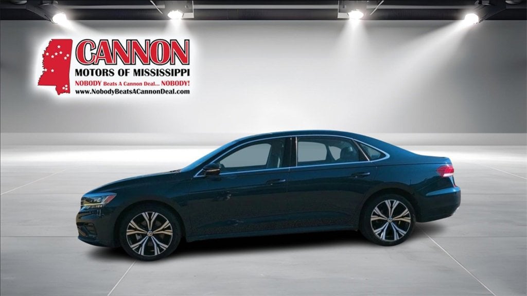 Used 2022 Volkswagen Passat SE with VIN 1VWSA7A3XNC001375 for sale in Laurel, MS