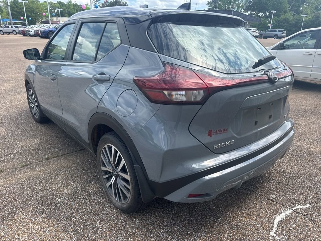 Used 2024 Nissan Kicks SV SUV