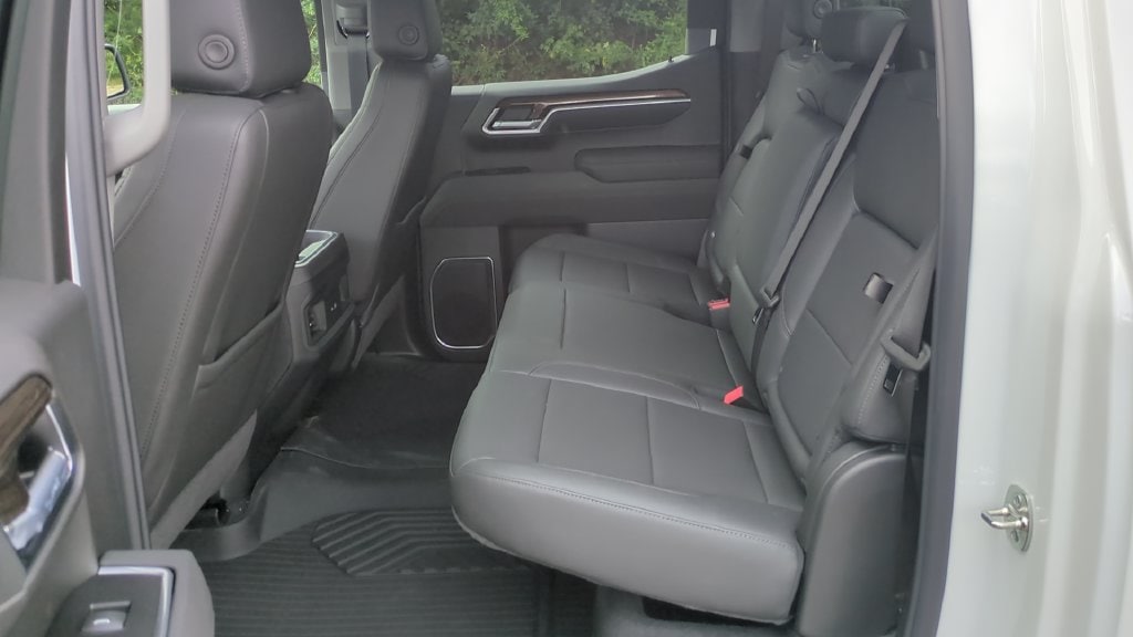 2026 Chevrolet Silverado 1500 LT - Photo 14