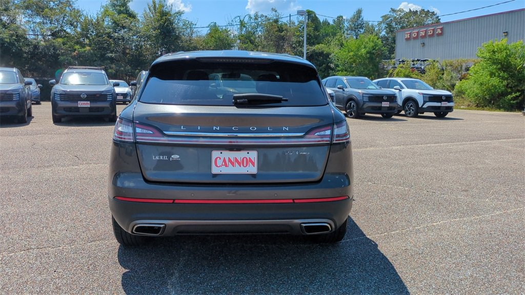 2020 Lincoln Nautilus Reserve photo 3