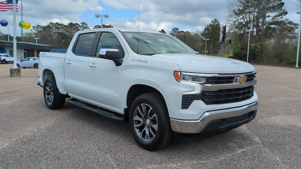 Used 2023 Chevrolet Silverado 1500 LT Truck Crew Cab