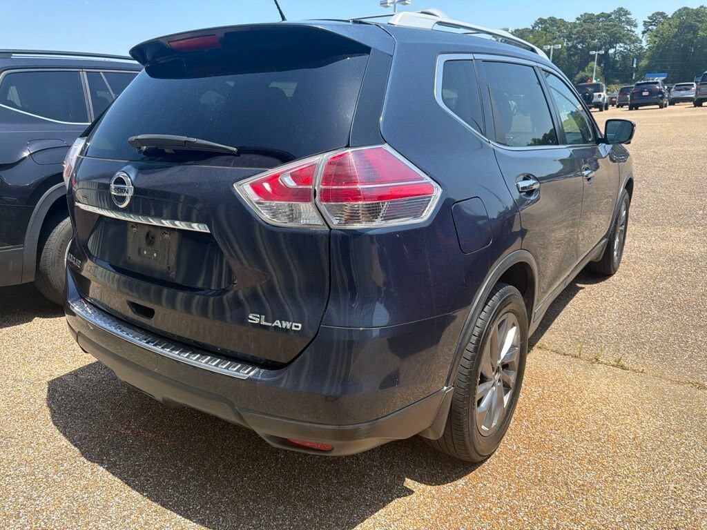 Used 2016 Nissan Rogue SL SUV
