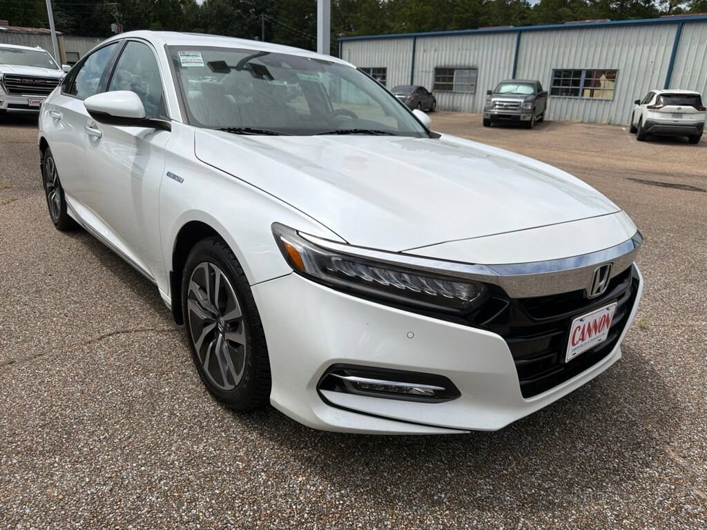 Used 2018 Honda Accord Hybrid Touring Sedan
