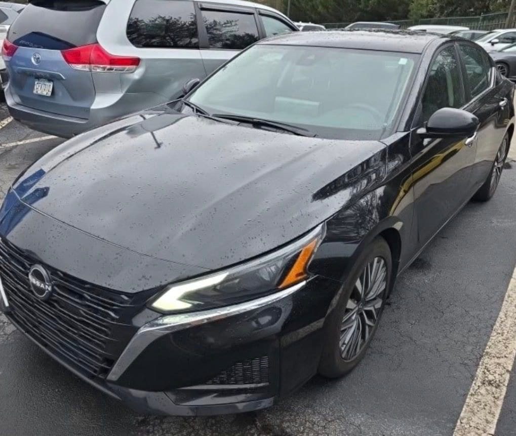 2023 Nissan Altima SV