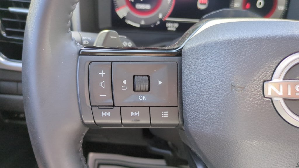 2025 Nissan Rogue SL - Photo 22