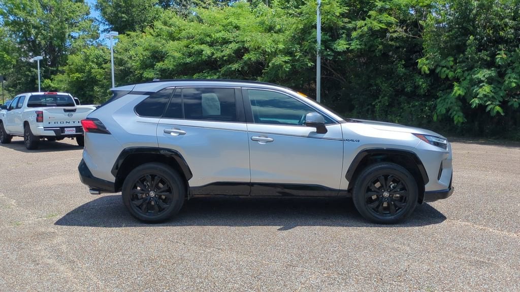 Used 2023 Toyota RAV4 Hybrid SE SUV