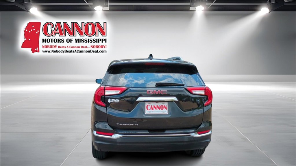2024 Gmc Terrain SLT photo 3