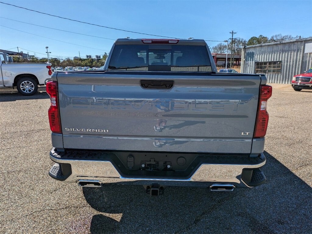 Used 2024 Chevrolet Silverado 1500 LT Truck Crew Cab