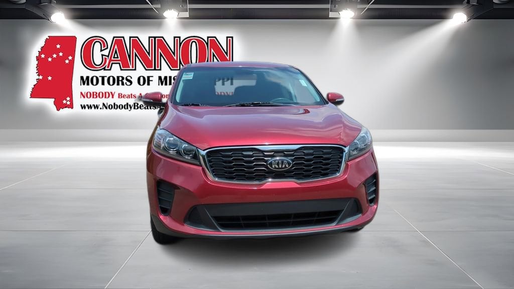 Used 2019 Kia Sorento LX with VIN 5XYPG4A32KG561761 for sale in Laurel, MS