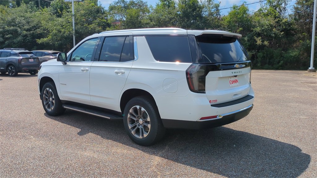 2025 Chevrolet Tahoe LT photo 3