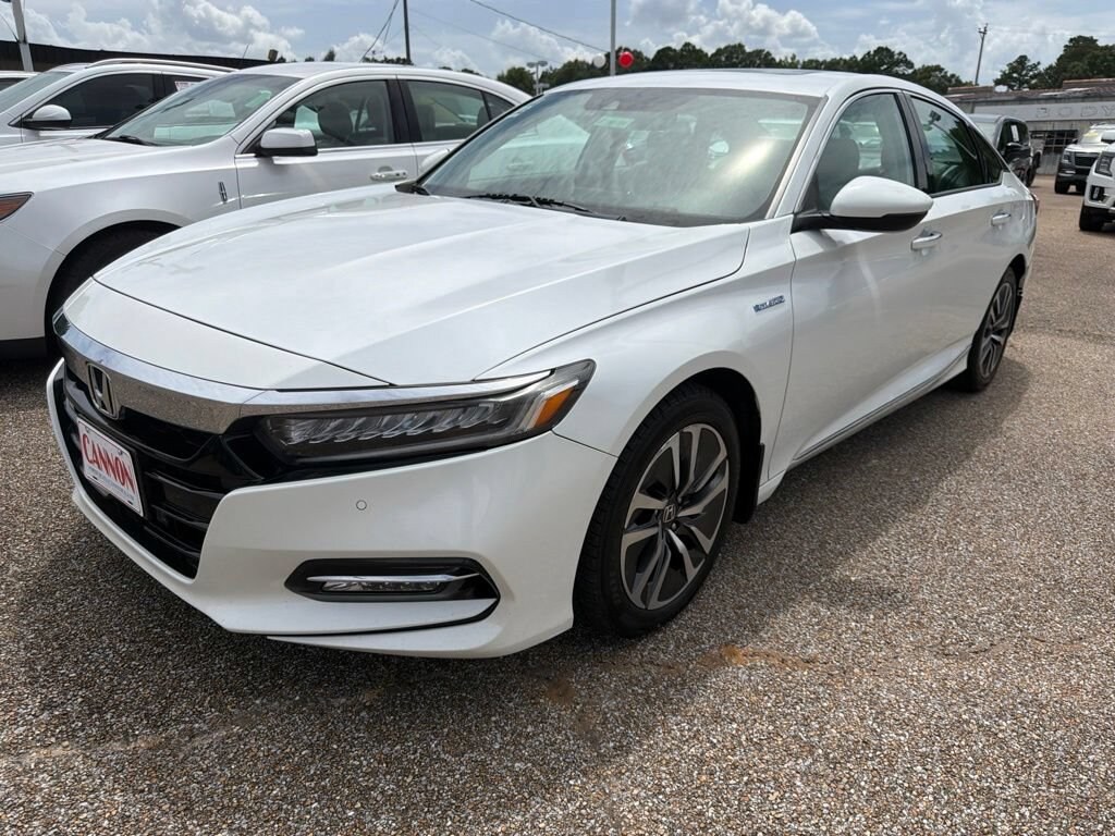Used 2018 Honda Accord Hybrid Touring Sedan