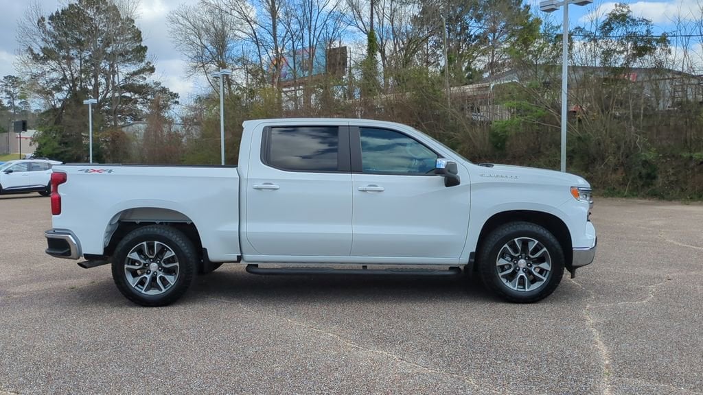 Used 2023 Chevrolet Silverado 1500 LT Truck Crew Cab