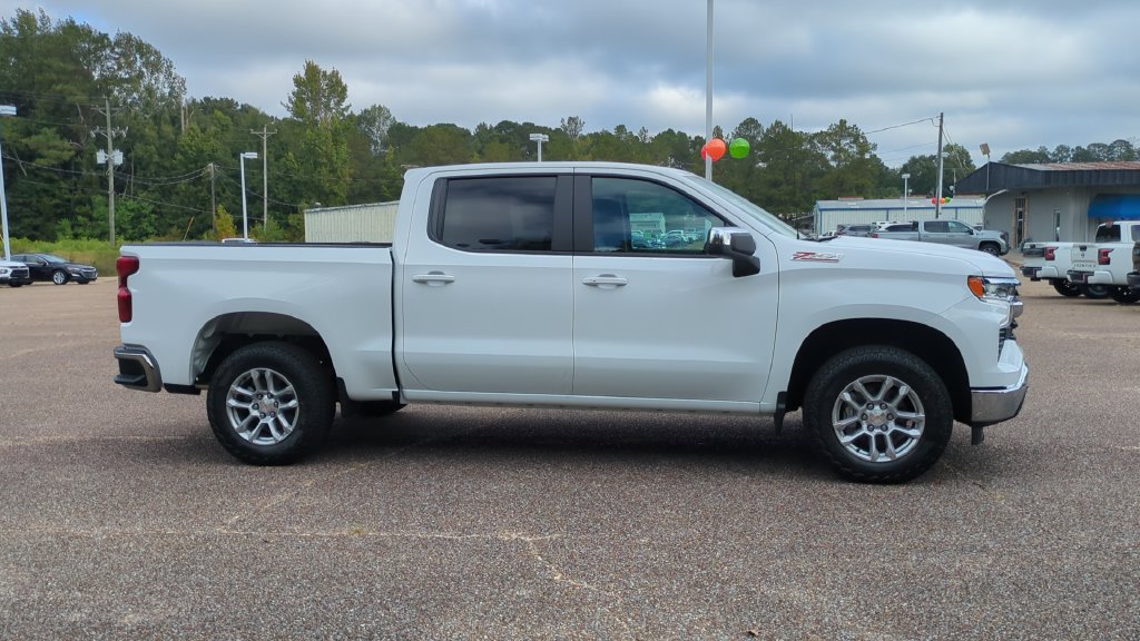 New 2026 Chevrolet Silverado 1500 LT Truck