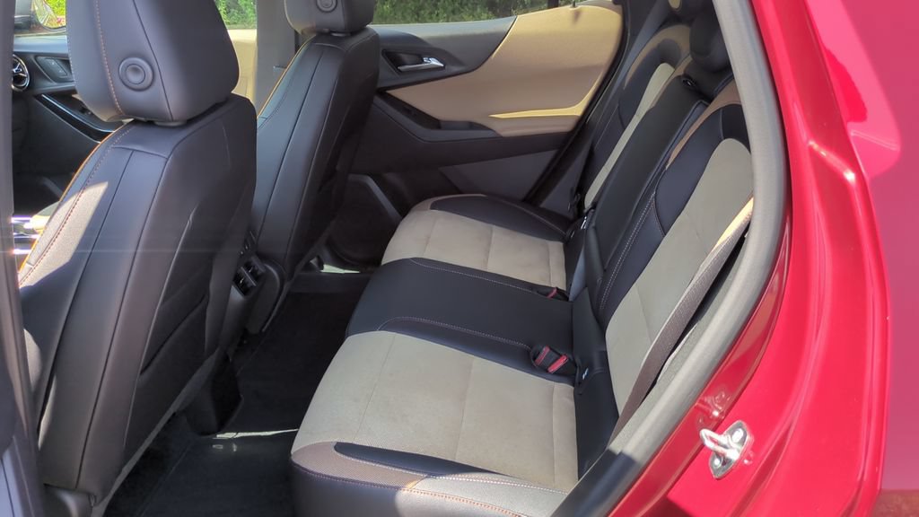 2026 Chevrolet Equinox ACTIV - Photo 13