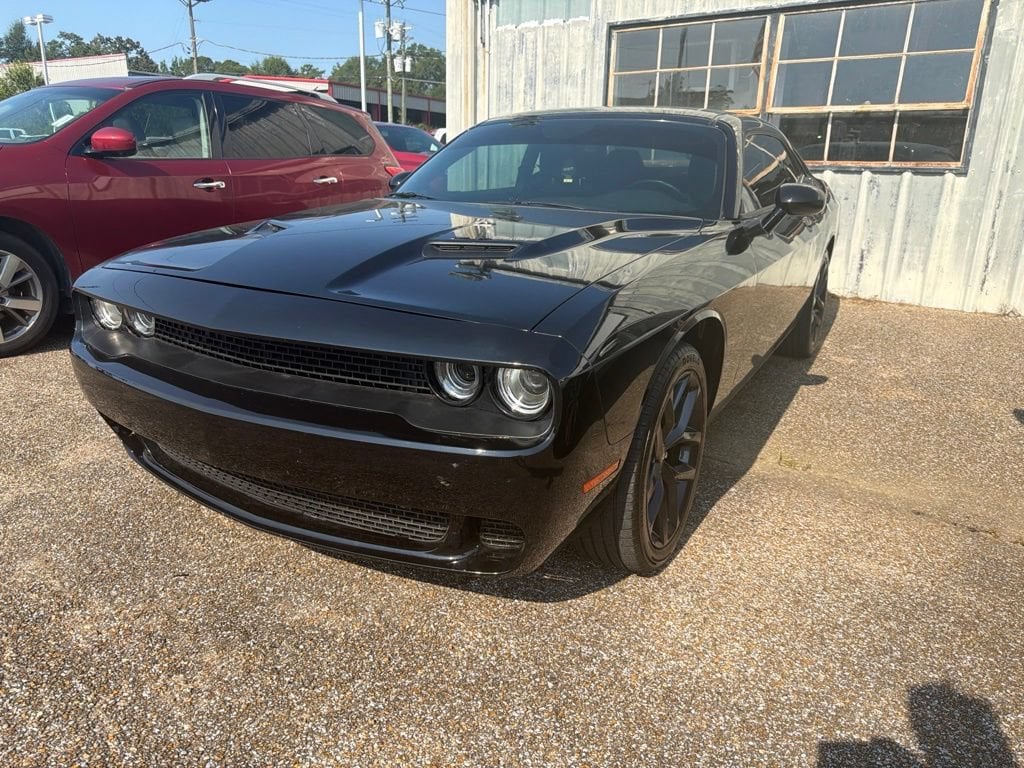 Used 2021 Dodge Challenger SXT Coupe