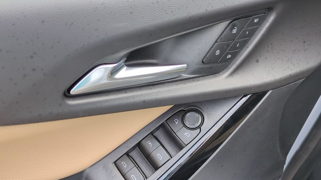 2026 Chevrolet Equinox ACTIV - Photo 14