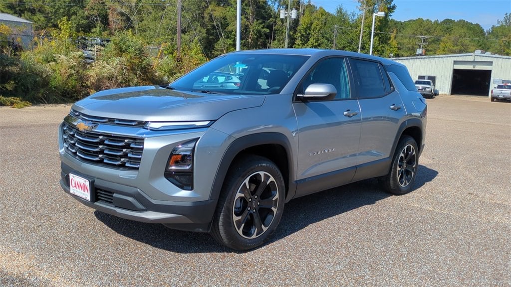 2026 Chevrolet Equinox LT's photo