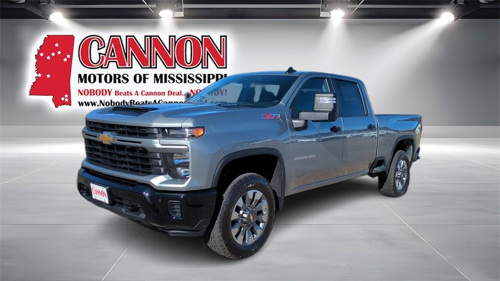 2026 Chevrolet Silverado 2500HD Custom's photo