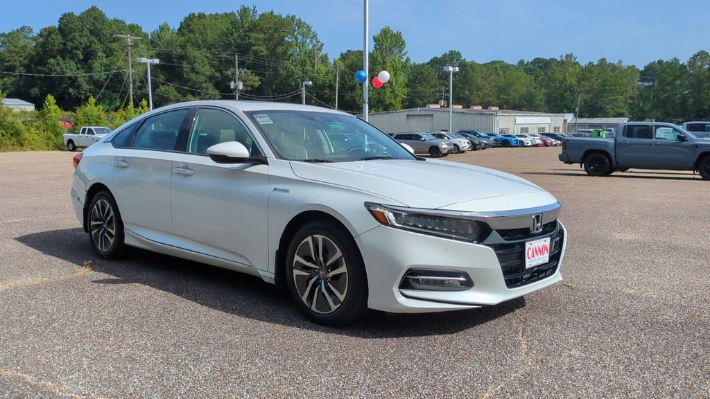 Used 2018 Honda Accord Hybrid Touring Sedan