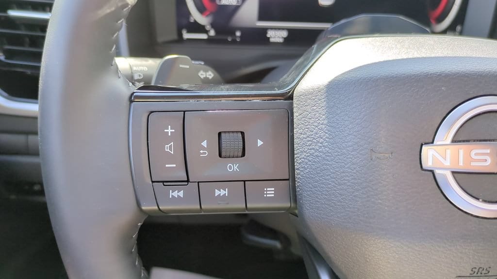 2025 Nissan Rogue SL - Photo 24